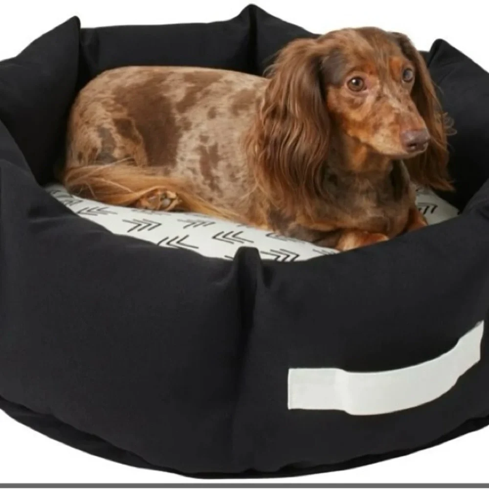 Frisco Black and White Dog Cuddler